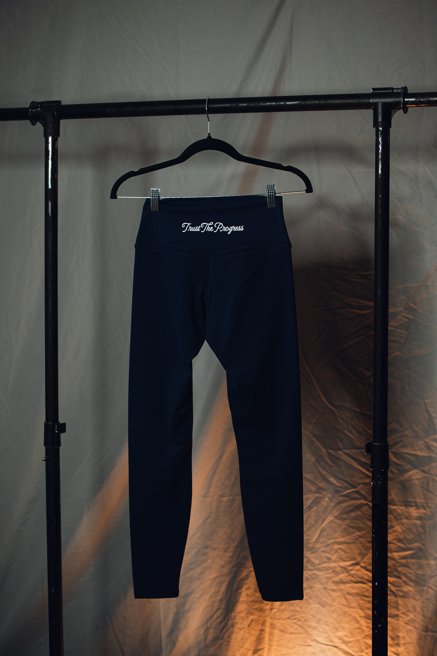 SQUAT PROOF LEGGINGS (NAVY)