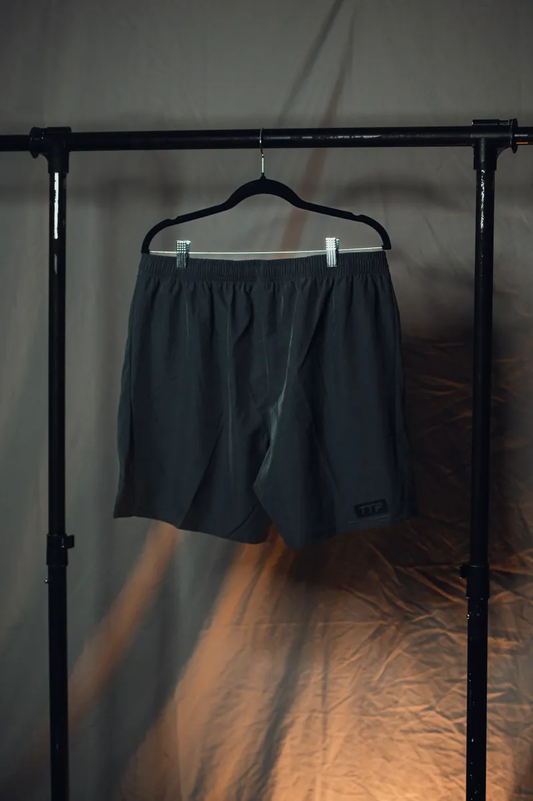7" BREATHABLE ATHLETIC SHORTS (GRAY)
