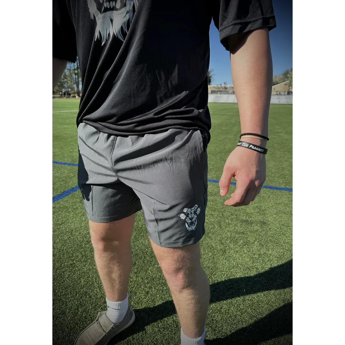 7" BREATHABLE ATHLETIC SHORTS (GRAY)