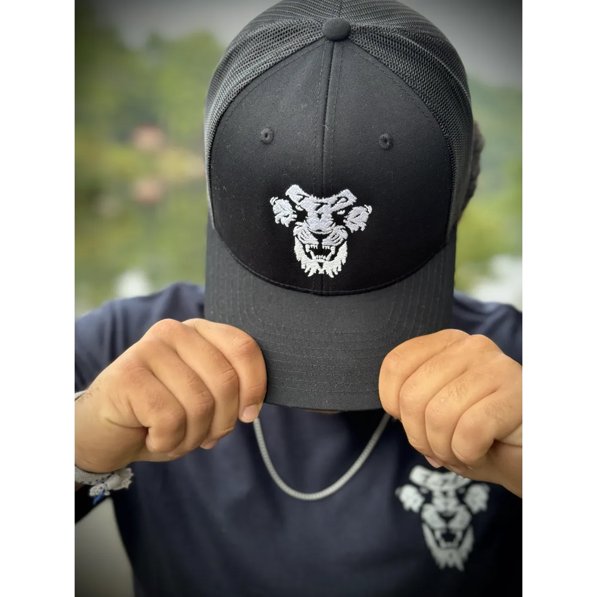 SNAPBACK HAT (BLACK)
