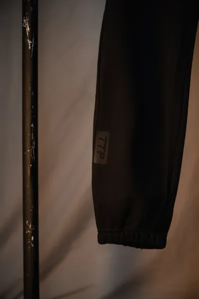 SWEATPANTS (BLACK)