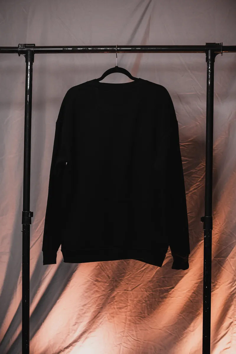 CREWNECK SWEATSHIRT (BLACK)