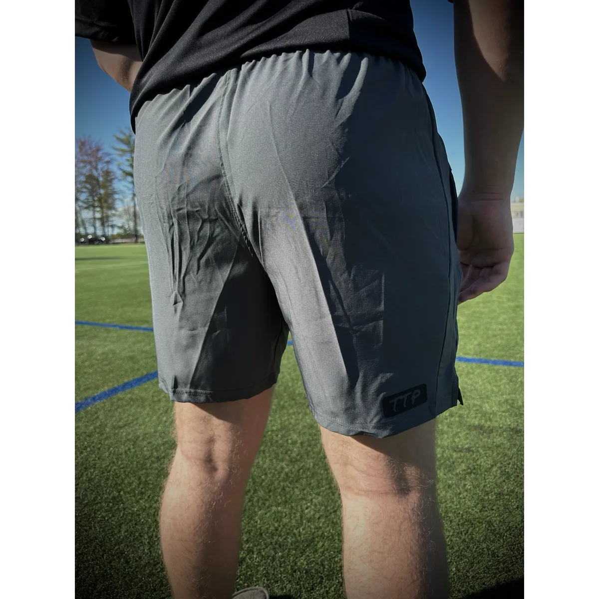 7" BREATHABLE ATHLETIC SHORTS (GRAY)