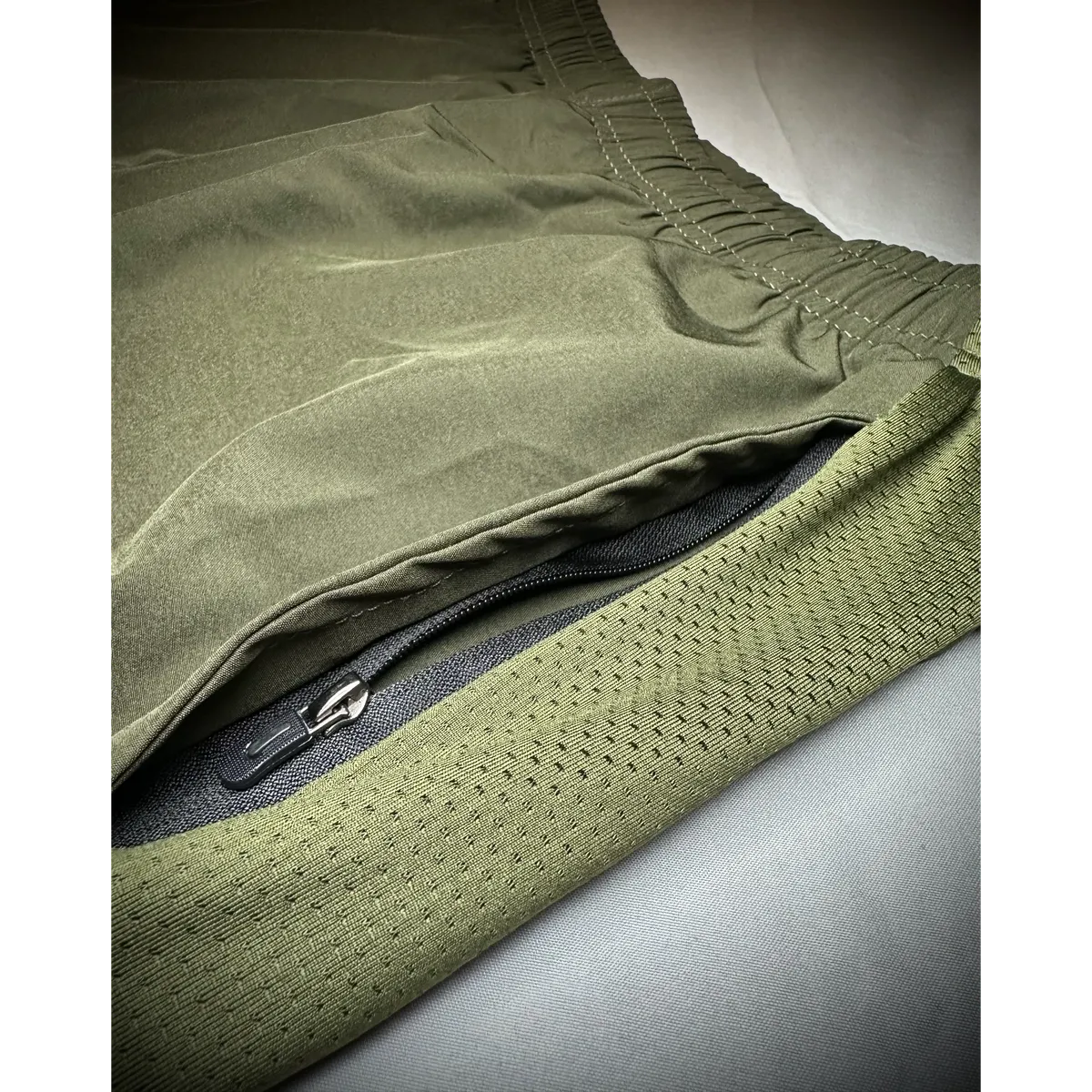 7" BREATHABLE ATHLETIC SHORTS (JUNGLE GREEN)